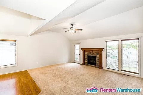 Building Photo - 4 Bed 3 Bath Home In North KC! Available NOW!