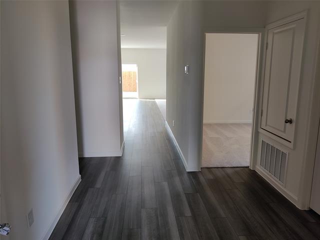 Foto del edificio - 10356 Holy Cross Ln