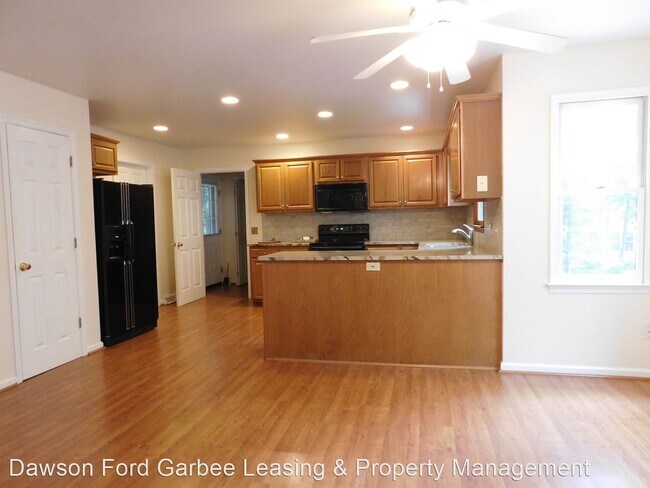 Building Photo - 4 br, 4 bath House - 1184 Banister Place