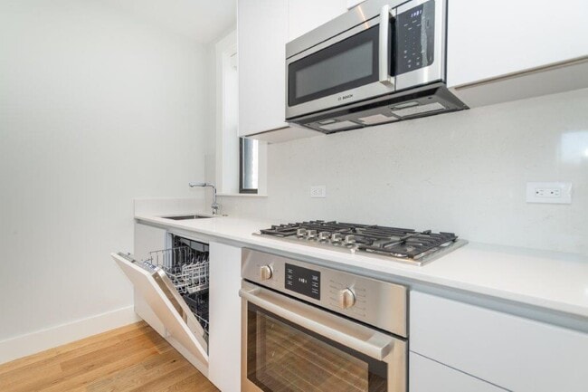 Foto del edificio - 12 Elko St