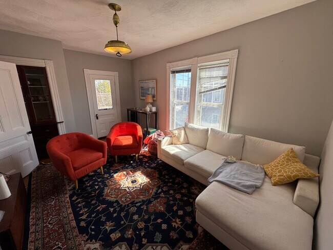 Foto del edificio - 211 Holland St