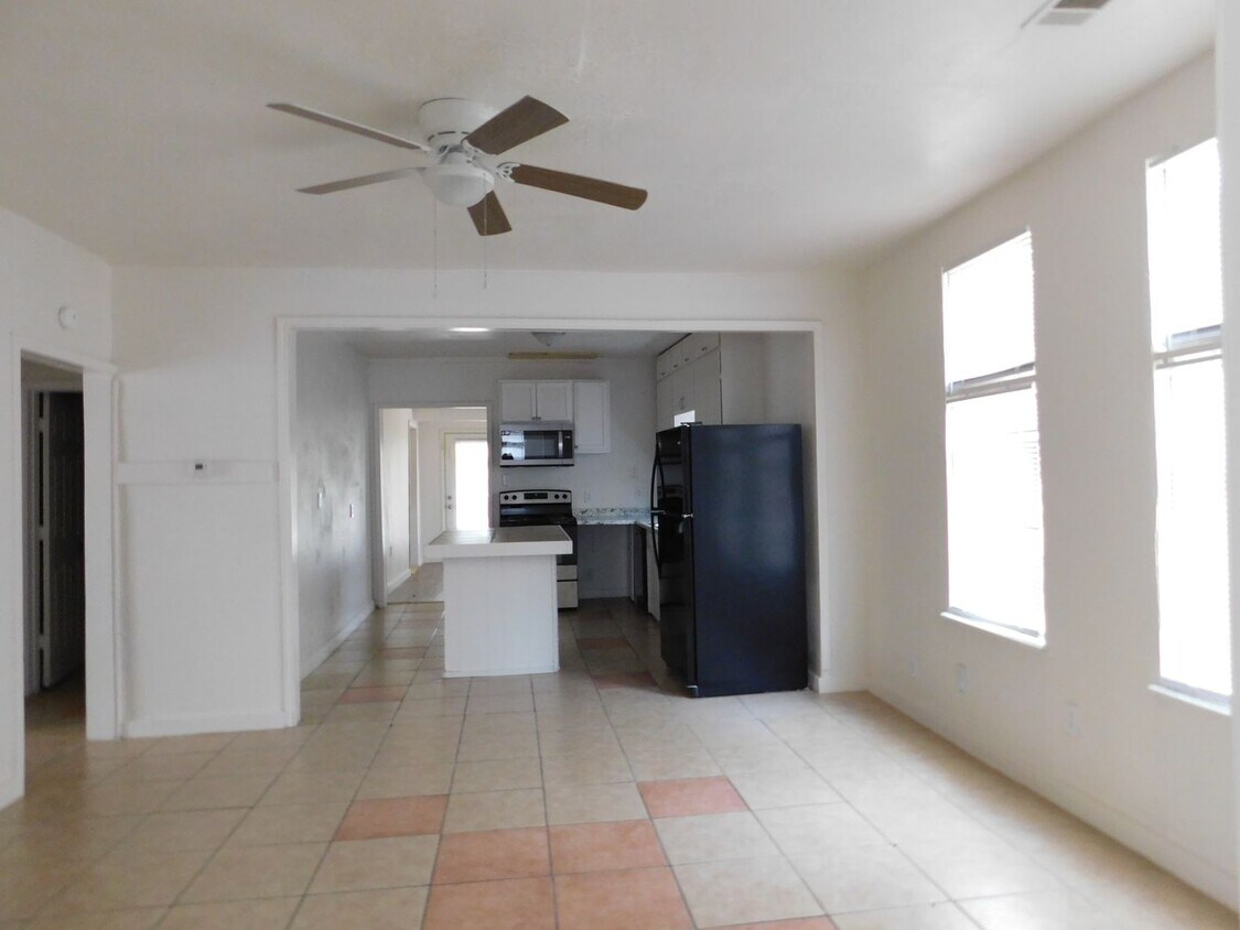 Foto del edificio - Charming 3 Bed 2 House