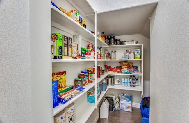 Foto del edificio - 4215 Snow Goose Trail