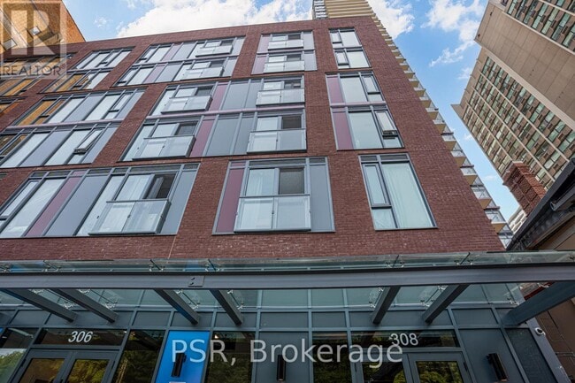 Building Photo - 308 Jarvis St