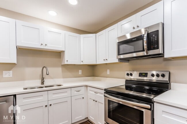 Foto del edificio - 6119 Sand Key Ln