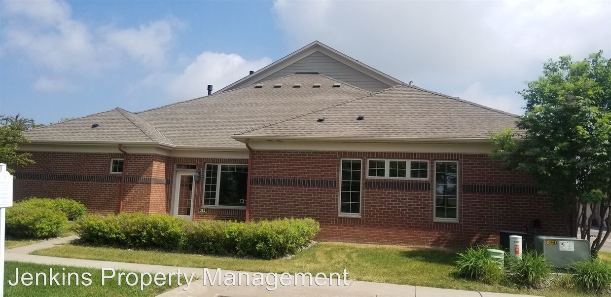 Primary Photo - 2 br, 2 bath House - 312 Valley Commons