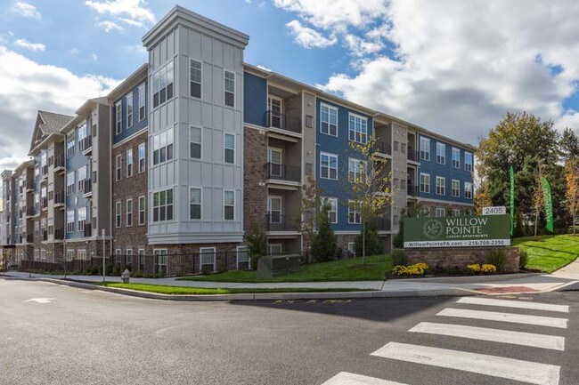 Building Photo - Willow Pointe