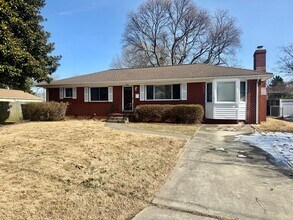 Building Photo - 4705 Nuttfield Ln