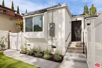Building Photo - 1511 Selby Ave