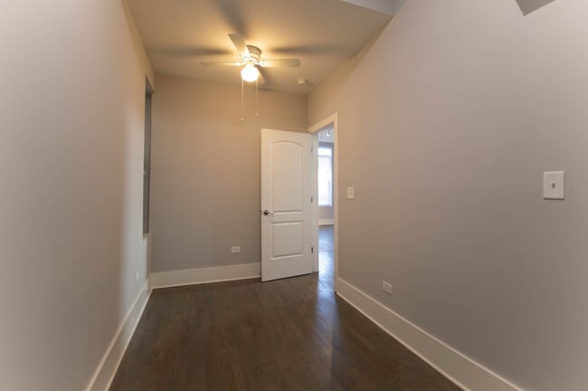 Building Photo - 2113 W 18th St