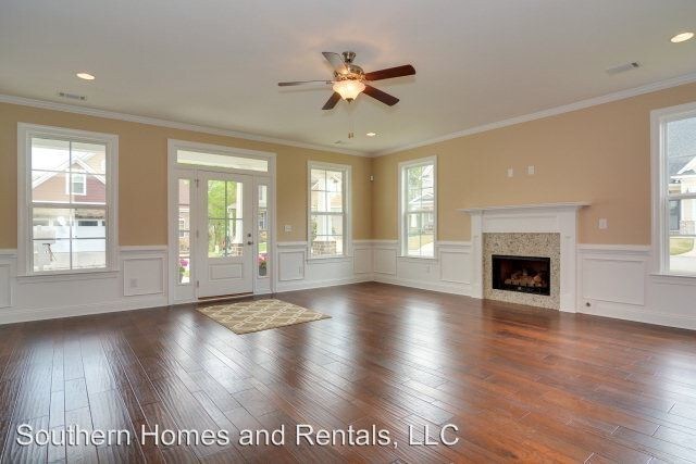 Building Photo - 4 br, 2 bath House - 881 Willow Lake Drive