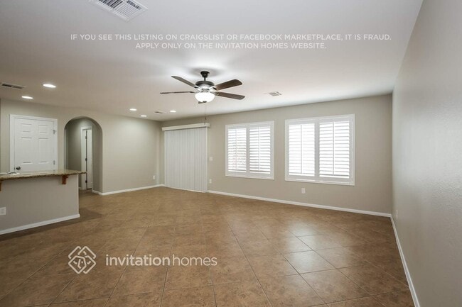 Foto del edificio - 5349 N Santa Fe Heights St