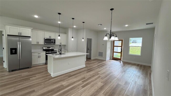 Building Photo - 6432 SW 151st St