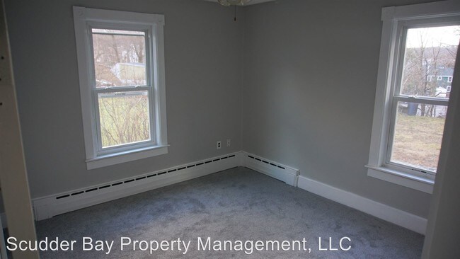 Building Photo - 54 Fairlawn Ave