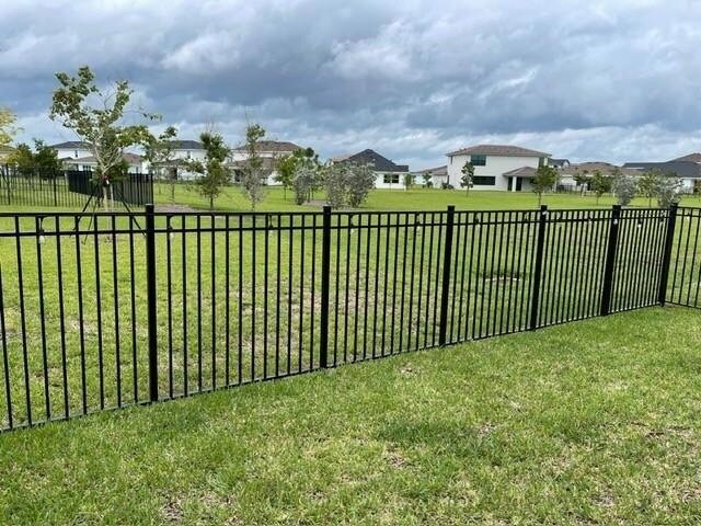 Foto del edificio - 1353 Haywagon Tr.