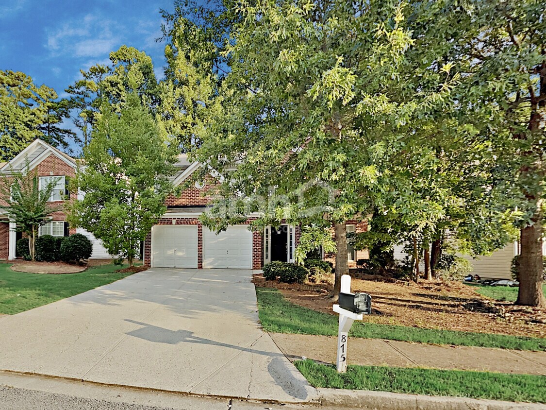 Foto principal - 875 Clairidge Ln