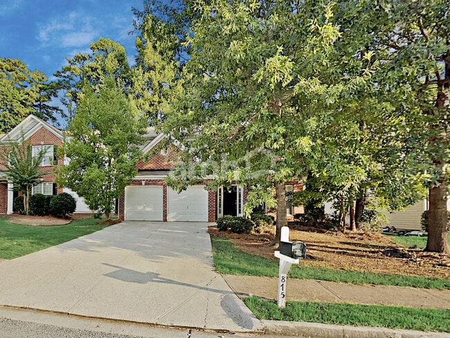 Building Photo - 875 Clairidge Ln