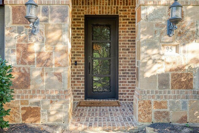 Building Photo - 95 S Shimmering Aspen Cir