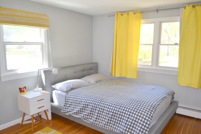Bedroom - 3 Cedar Ln