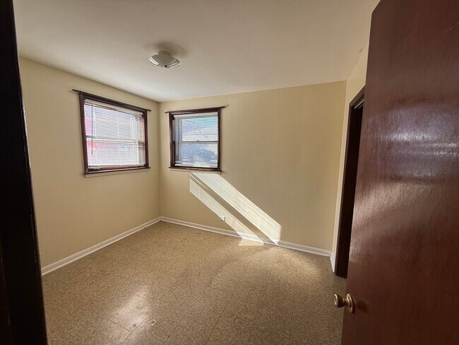 Foto del edificio - 1826 S 13th Ave