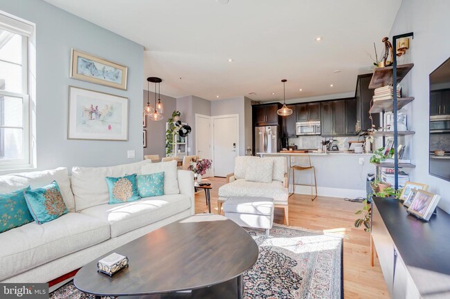 Foto del edificio - 2926 Porter St NW