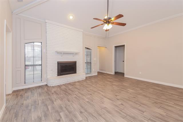 Foto del edificio - 409 W Oak St