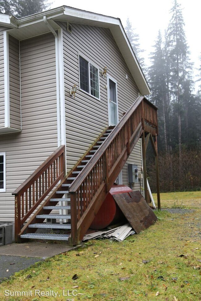 Building Photo - 4433 Windfall Ave