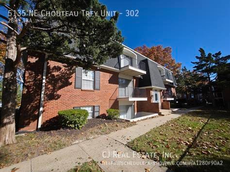 Building Photo - 5135 NE Chouteau Trafficway