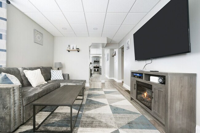 Foto del edificio - 444 Oneida St