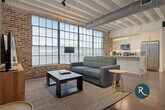 Foto principal - 822 Howard Ave