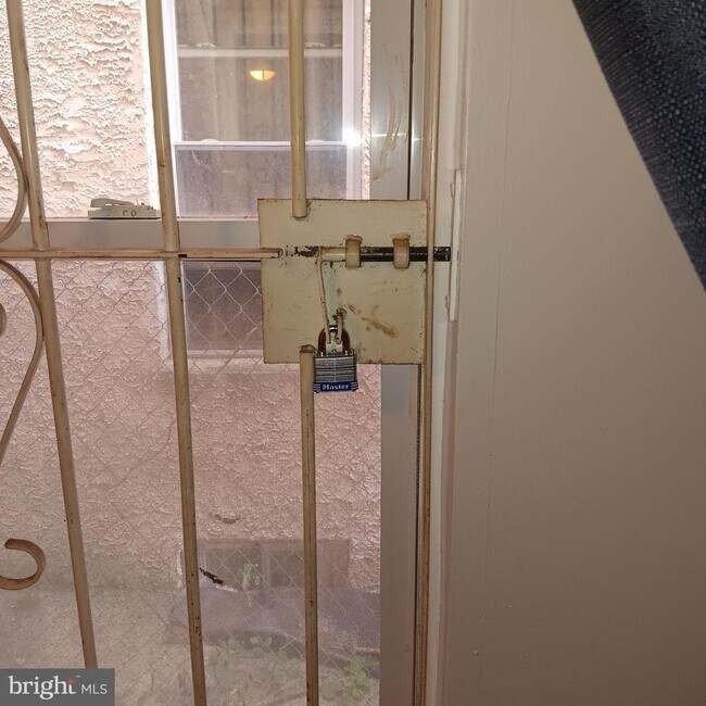 Foto del edificio - 1732 W Diamond St