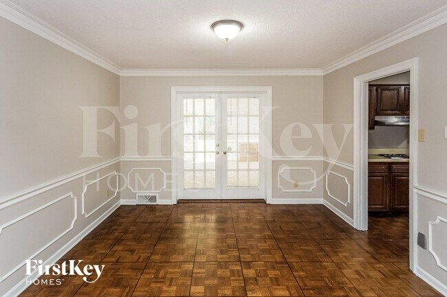 Foto del edificio - 6991 Dashwood Dr