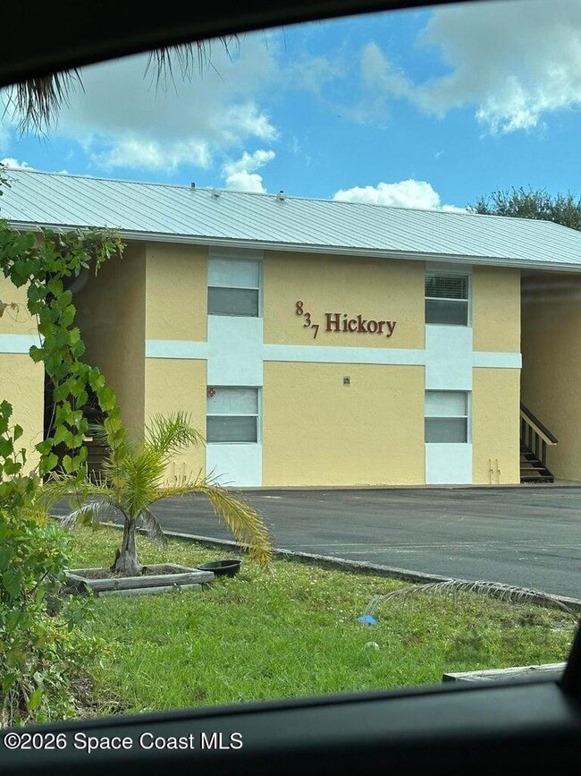 Foto del edificio - 837 Hickory St