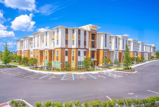 Building Photo - Riverbend Landings