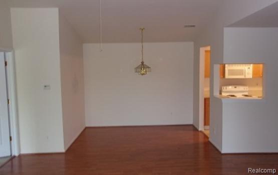 Building Photo - 4164 Berkshire Dr