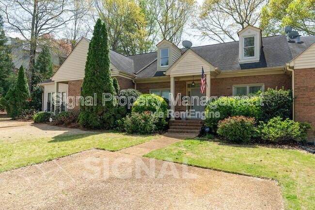 Foto del edificio - 709 Stonewall Dr