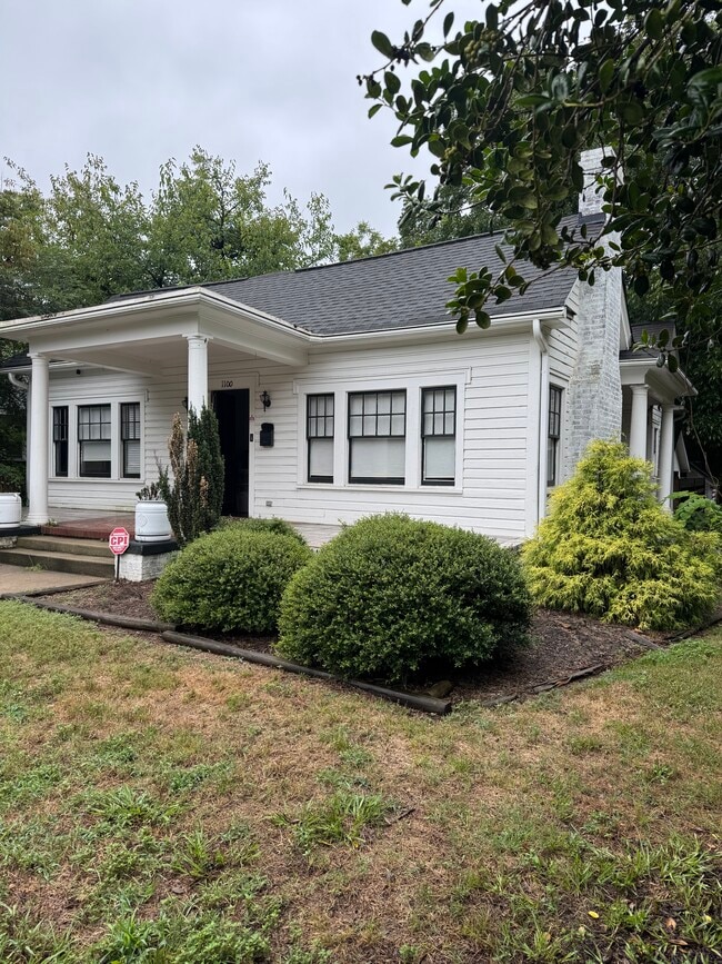 Building Photo - 1100 Herrin Ave