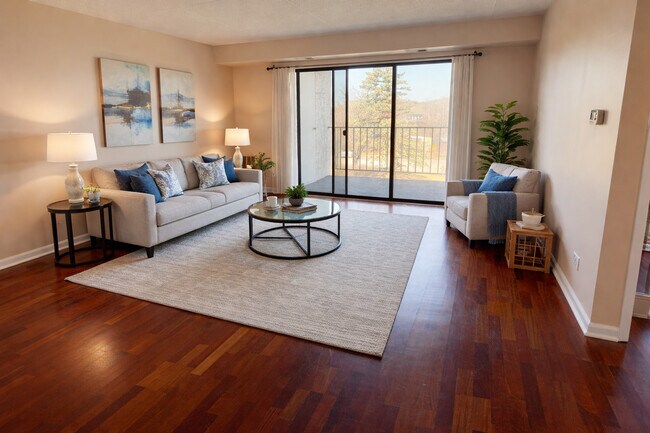 Foto del edificio - 475 Plum Creek Dr