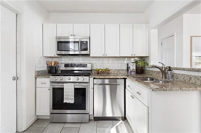 Foto del edificio - 530 Erin Ave SW