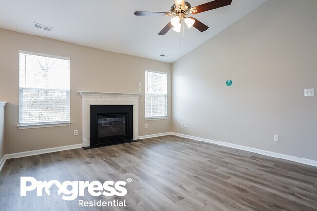 Foto del edificio - 4205 Springfield Creek Dr