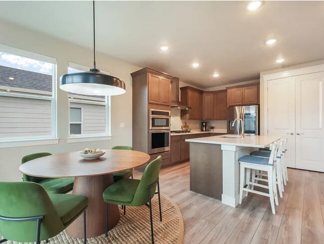 Building Photo - 2144 Coyote Mint Dr