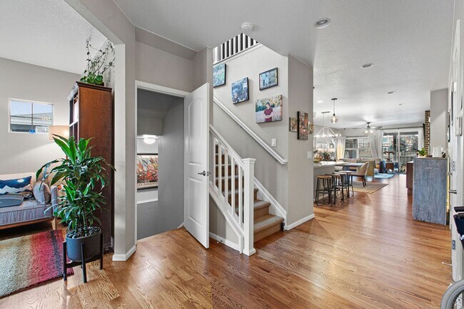 Foto del edificio - 5 Bedroom home in South Fort Collins