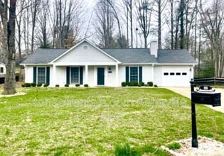 Building Photo - 307 Springfield Ct