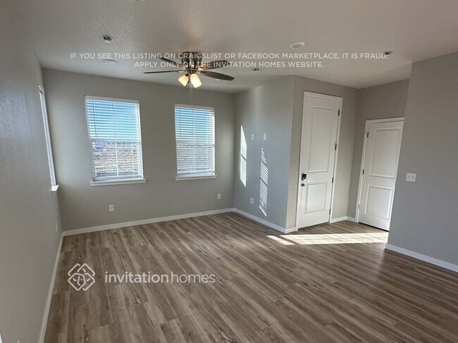 Foto del edificio - 22645 E 47th Ave