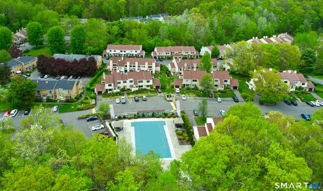 Foto del edificio - 46 Idlewood