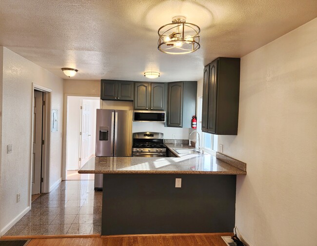 Building Photo - 1074 18th Street