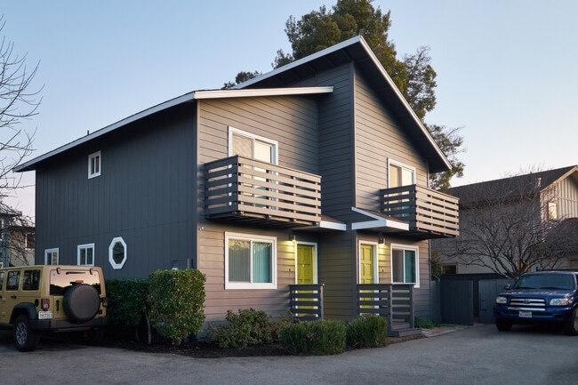 Capitola D NIGHT (2) - Capitola Townhomes