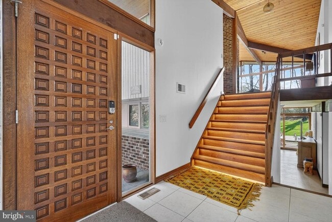 Foto del edificio - 1219 Ingleside Ave