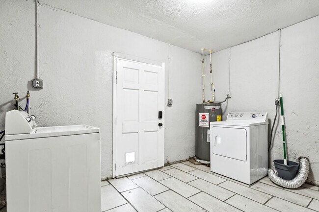 Foto del edificio - 1110 32nd St S