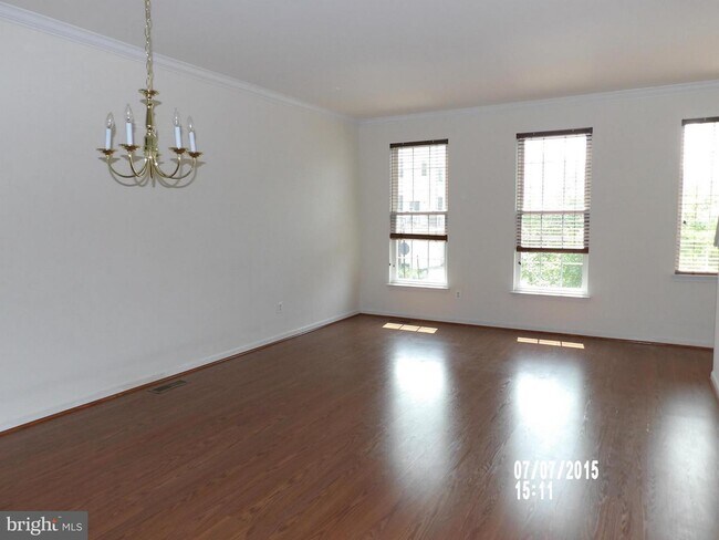 Building Photo - 25342 Shipley Terrace